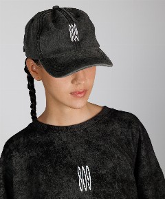 Бейсболка с вышивкой «809»