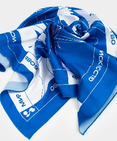 Платок «Мир. Любовь. Искусство»